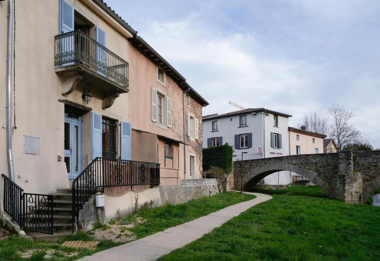 Auberge Du Vieux Pont Brignais Ngoại thất bức ảnh